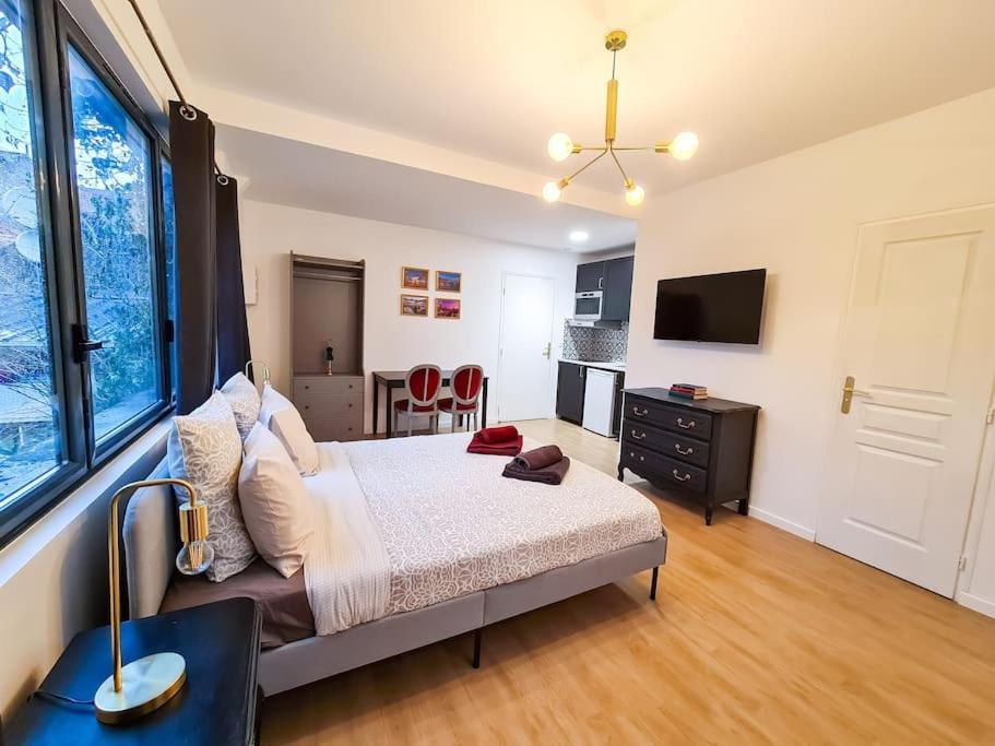 Appartement Atelier Casanova à Vitry-sur-Seine Extérieur photo